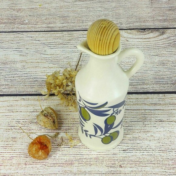 Olive Oil Ceramic Bottle Dispenser Handmade Painted Home Kitchen Decoration - Picture 9 of 9